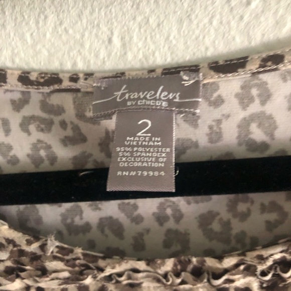 CHICO'S Travelers Leopard Animal Print Ruffle Top Sleeveless Shirt Size 2 - Picture 5 of 6